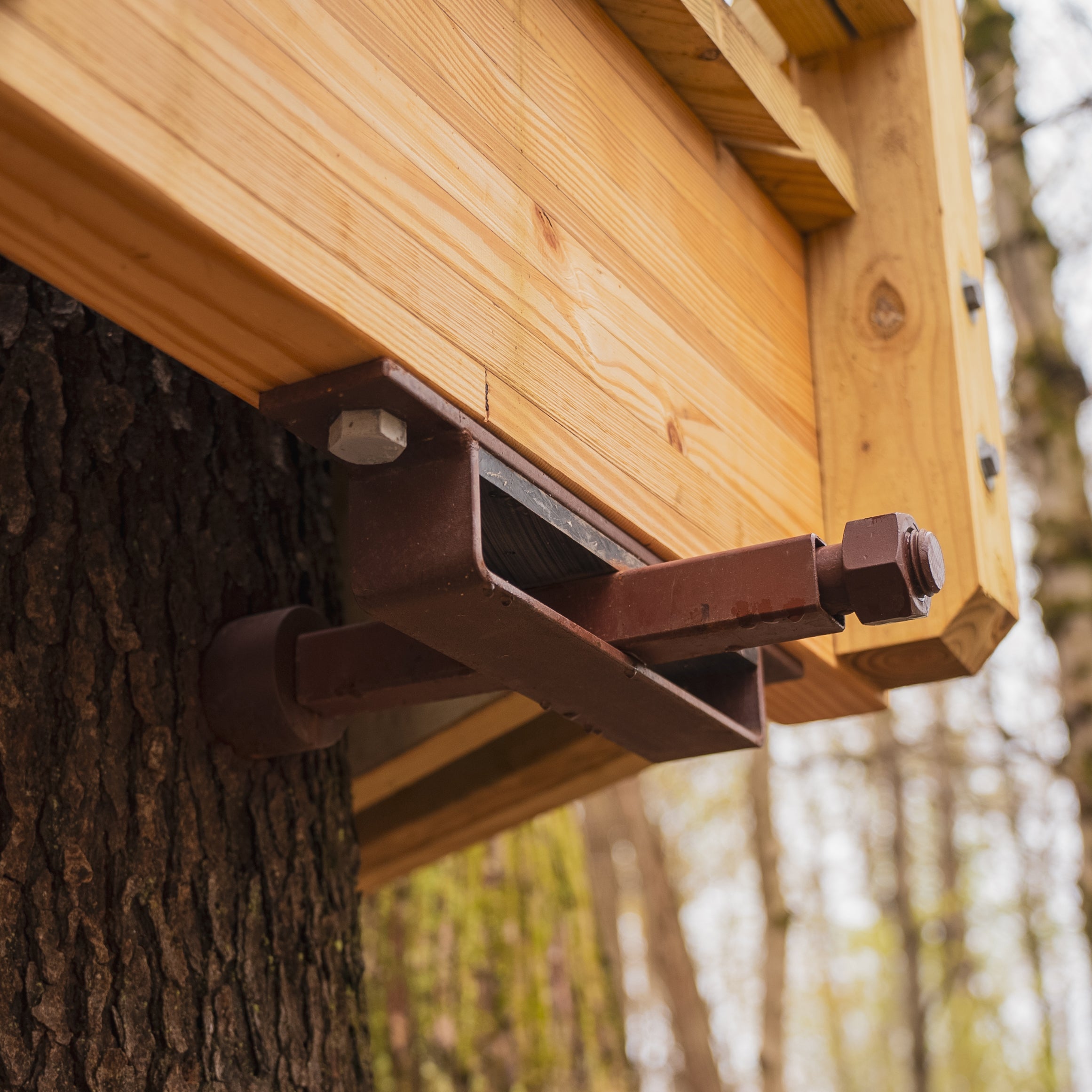 SL Dynamic Uplift Arrestor