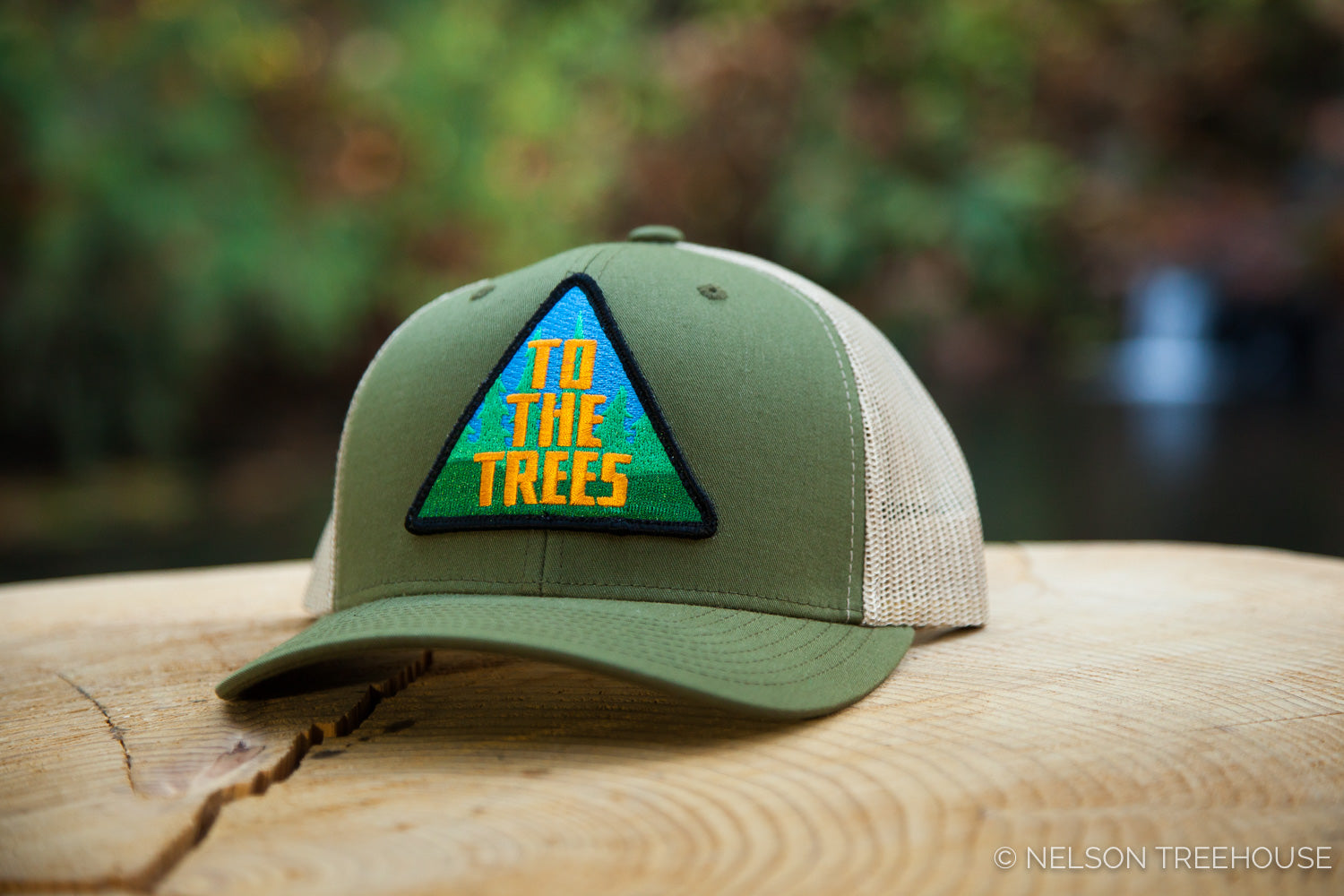 Gorra Snapback con parche To The Trees